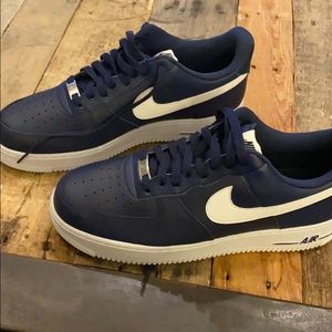 NWOT NIKE AIR FORCE 1 men’s size 10